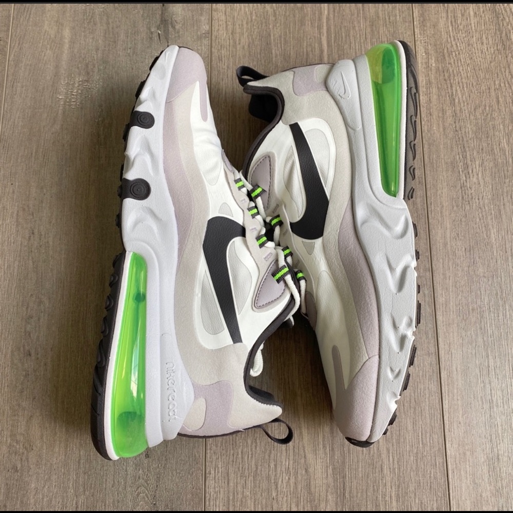 NWT Nike Air Max 270 React - Picture 7 of 9
